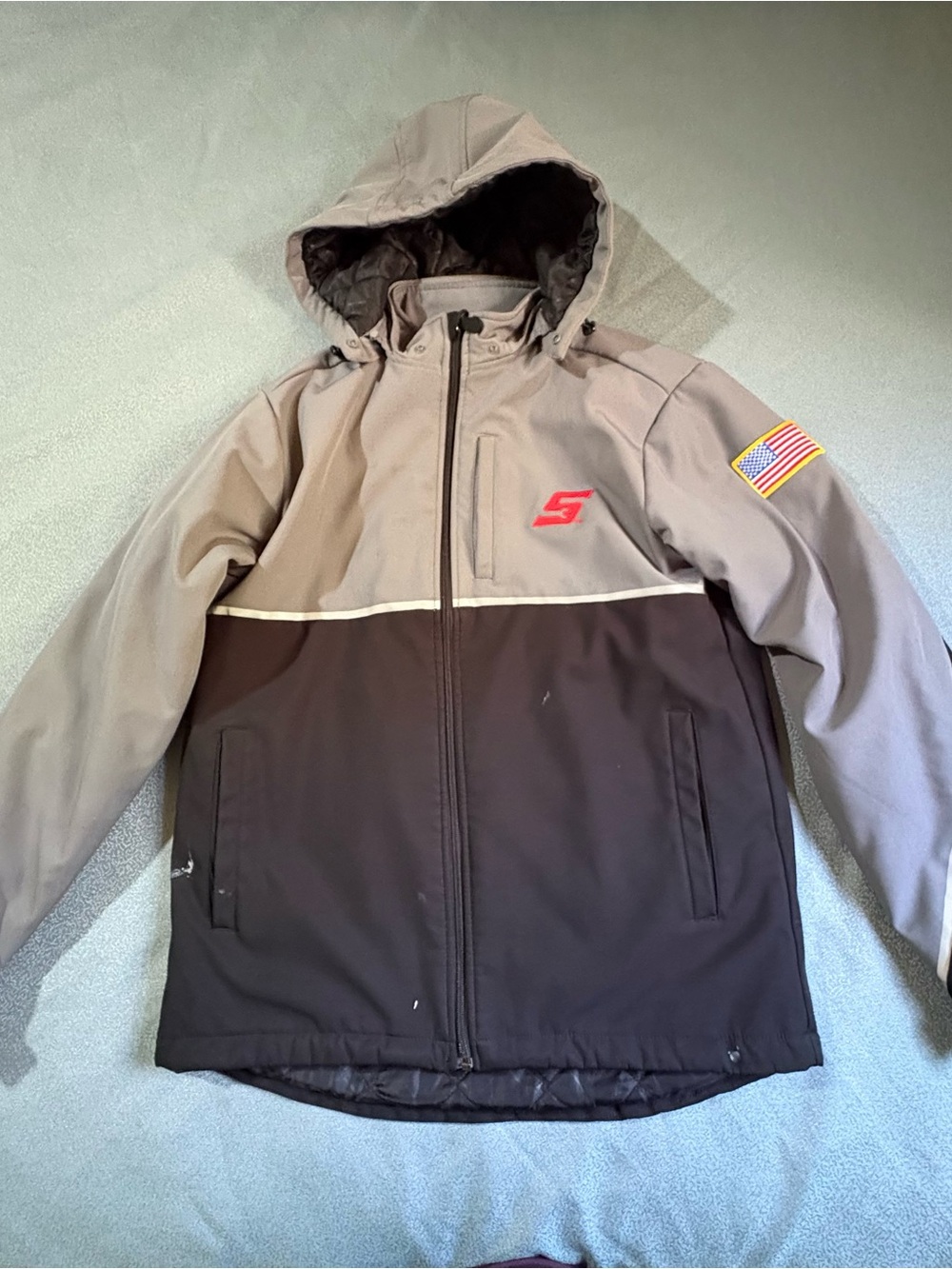 Men’s Snap-On Hooded Jacket in Gray and Black Medium